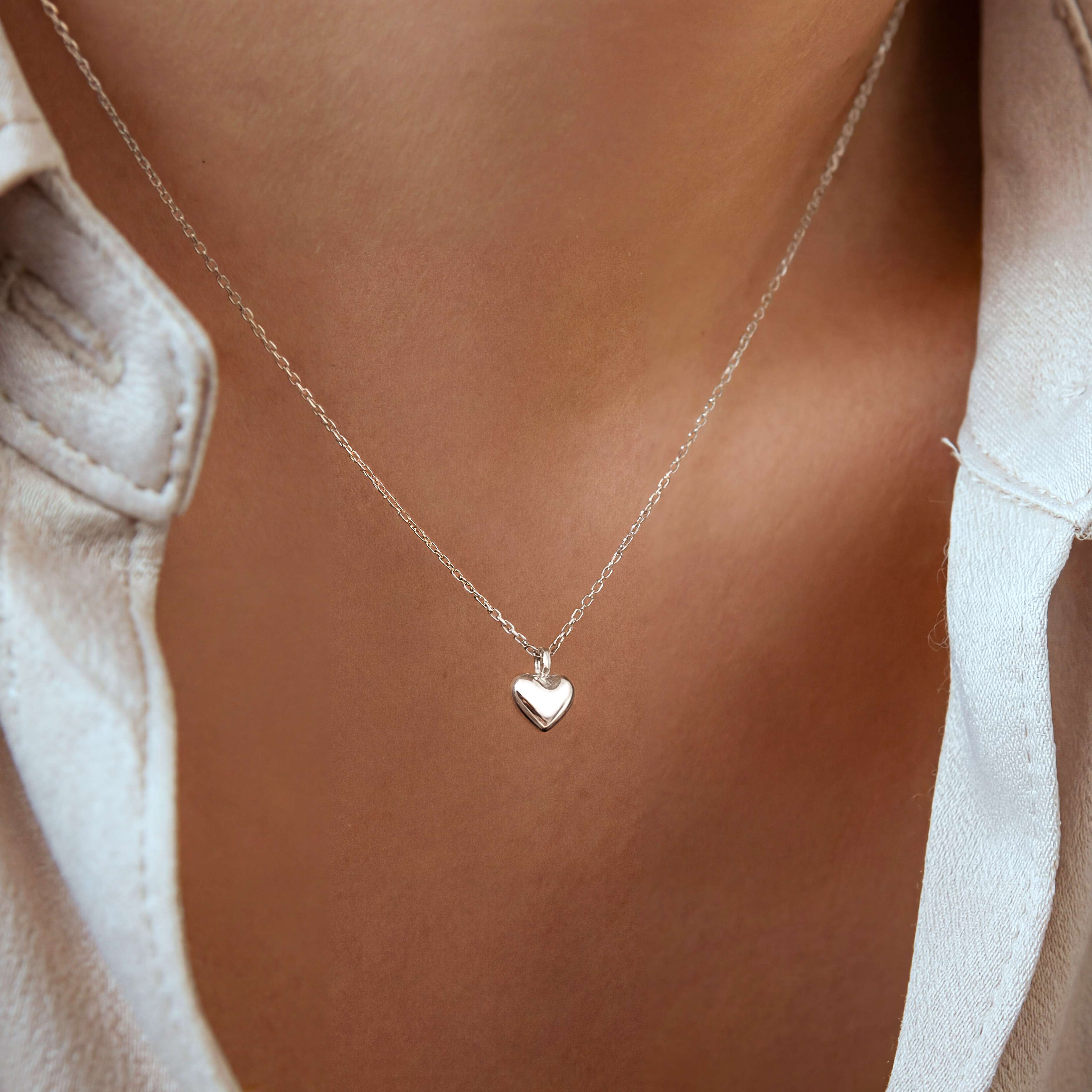 Collar Crush Love