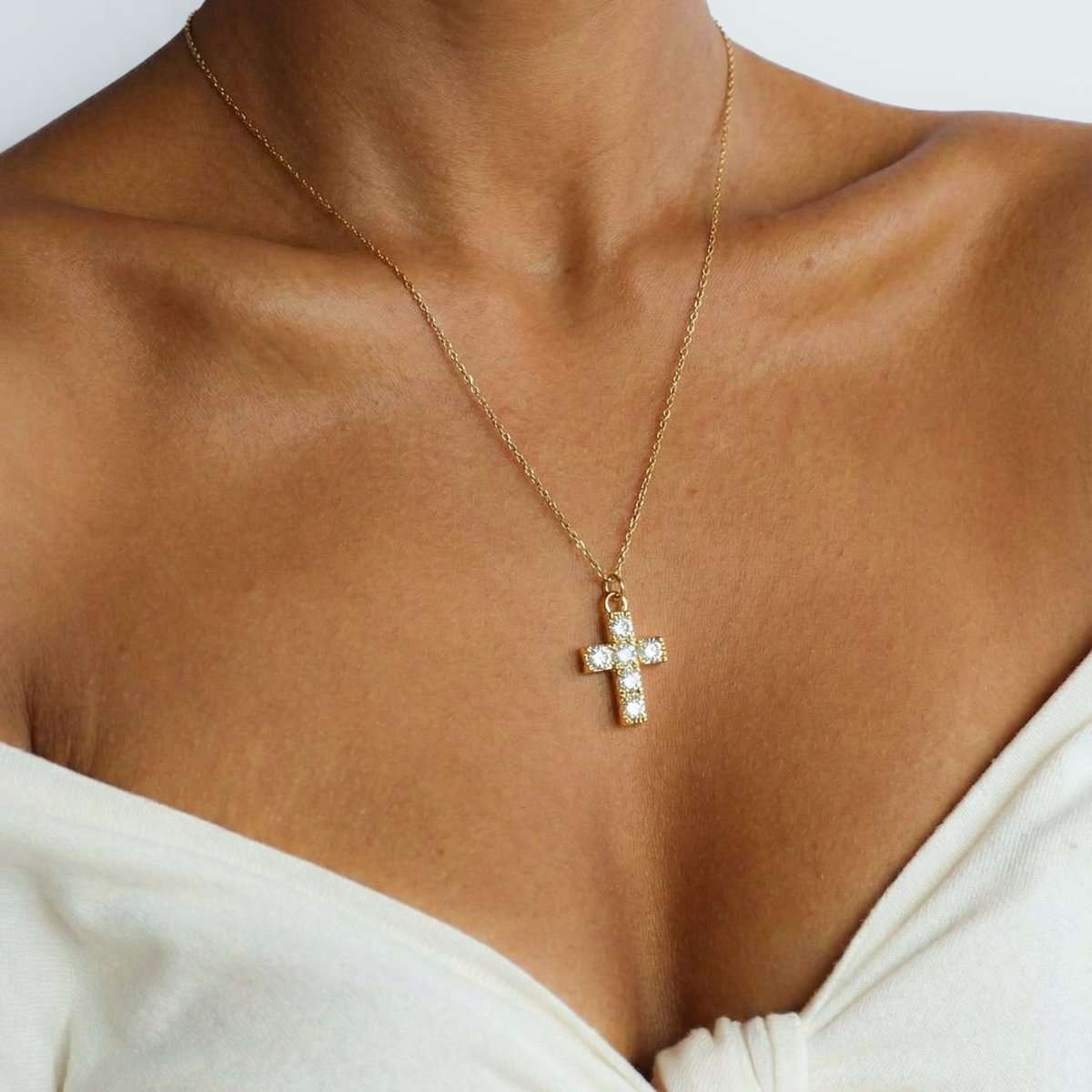 Collar Cruz Clásica - LePetiteMarie