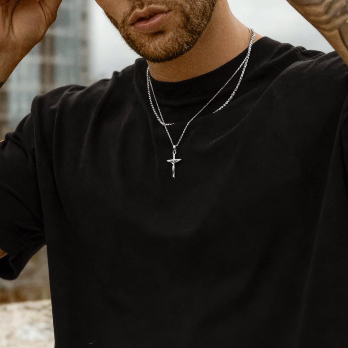 Collar Hombre BRAVE Cruz Jesucristo - LePetiteMarie