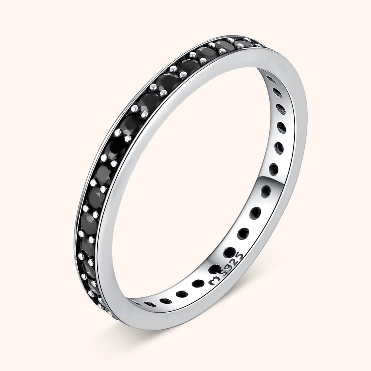 Anillo Circonitas Negras - LePetiteMarie