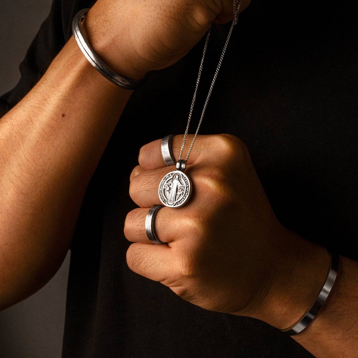 Collar Hombre BRAVE Vanguard - LePetiteMarie