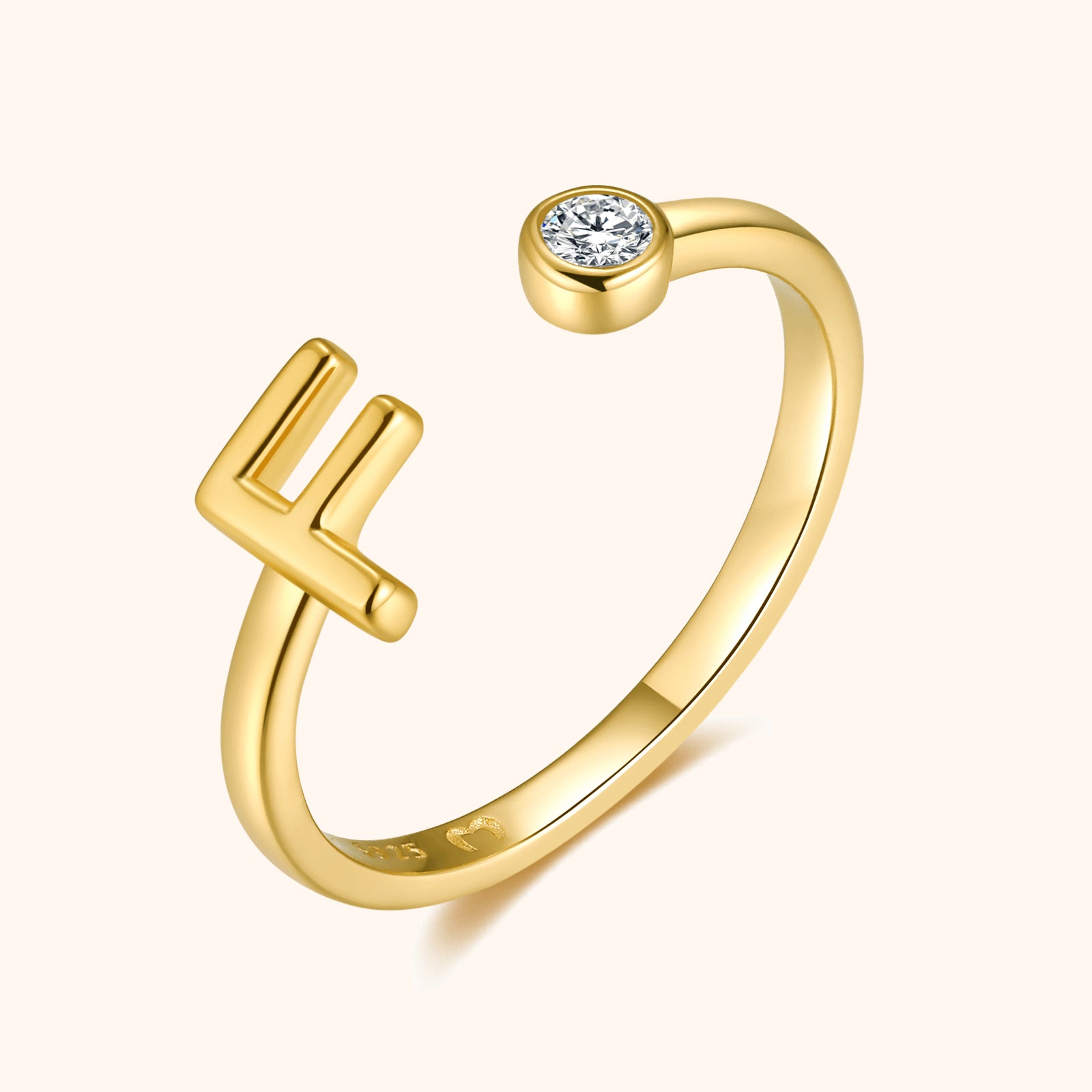 Anillo Top Letter