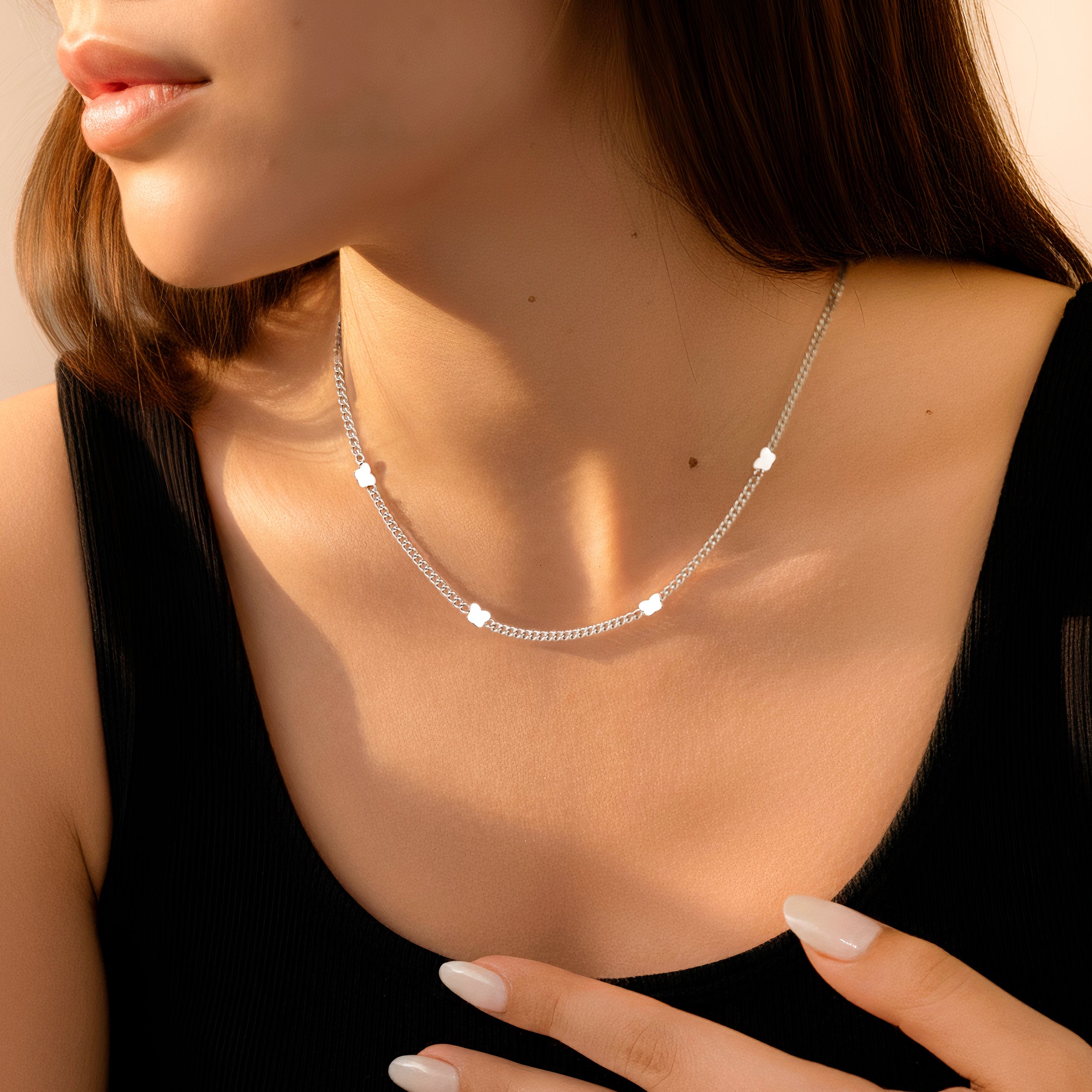 Collar Borboleta