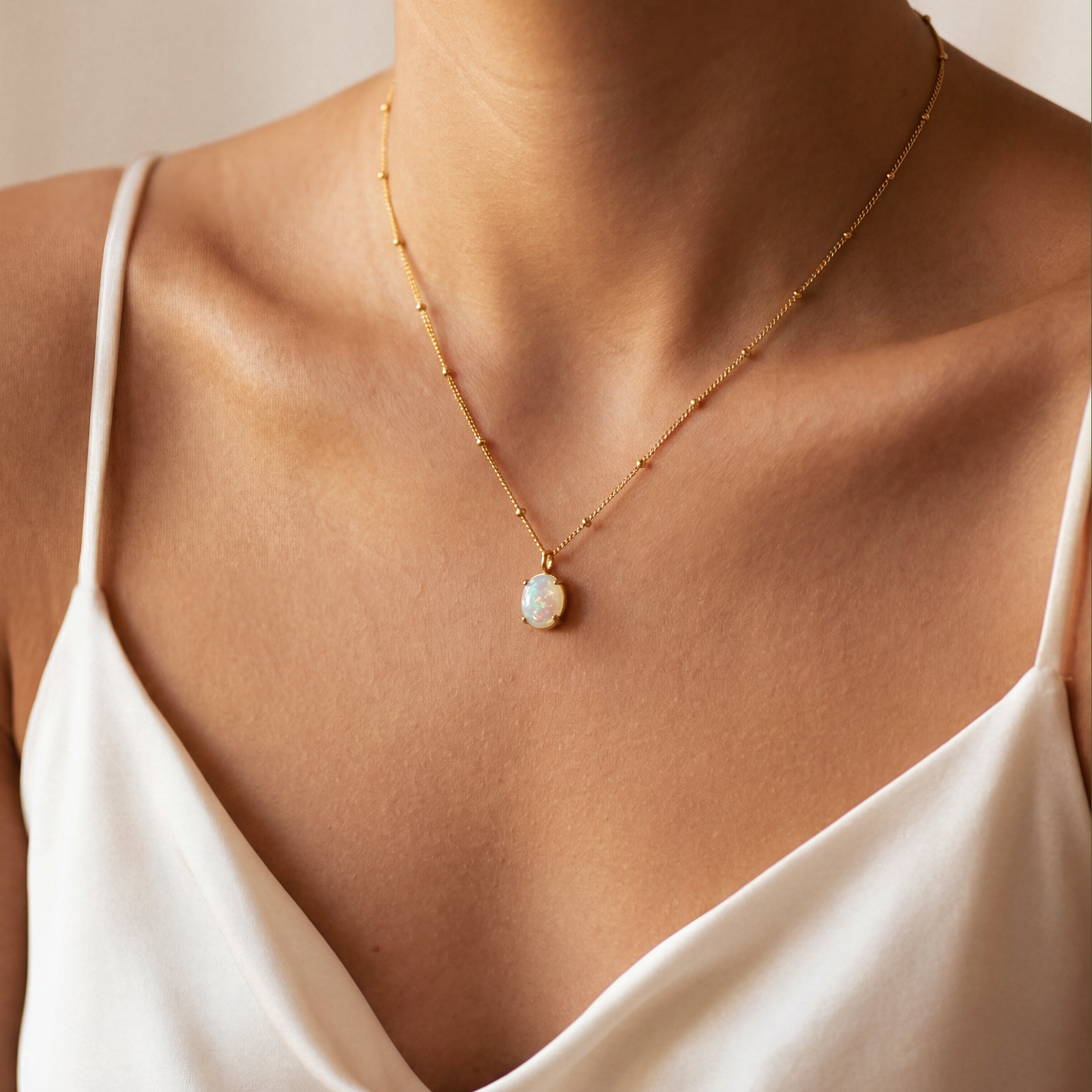 Collar Ópalo Iridiscente