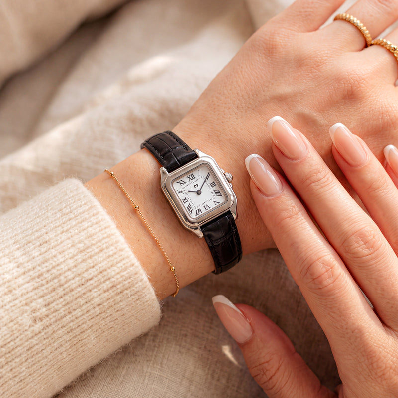 Reloj ~ Europa CUERO Silver-White