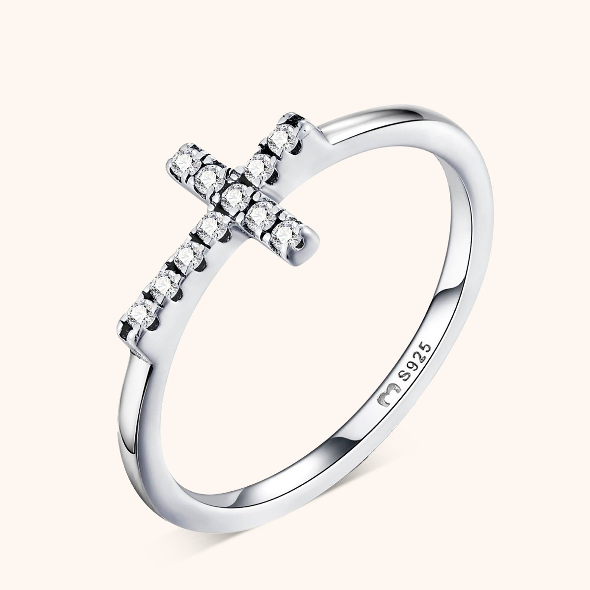 Anillo Cruz Religiosa - LePetiteMarie