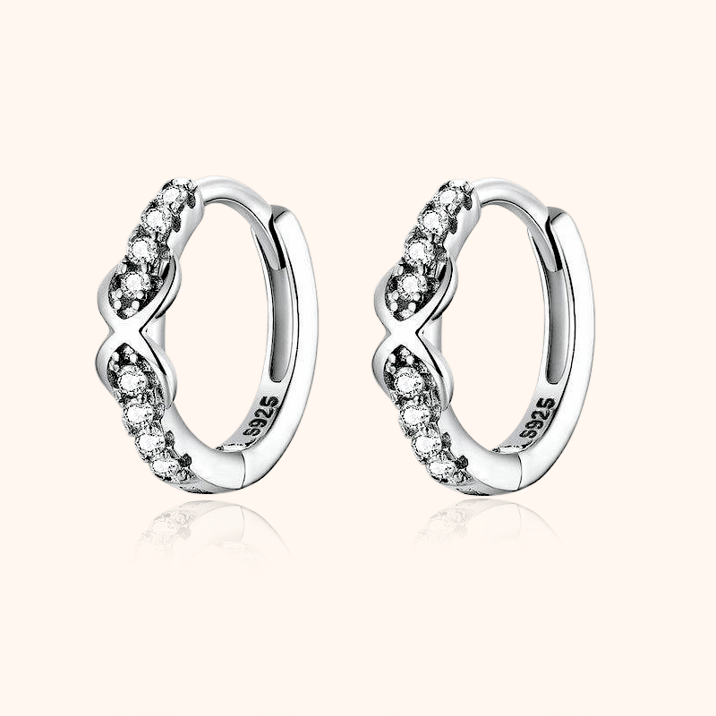 Pendientes Infinitos Brillantes - LePetiteMarie