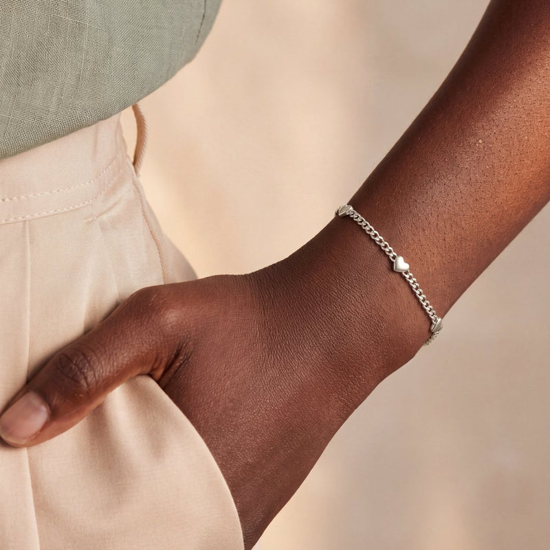 Pulsera Corazones de Amor