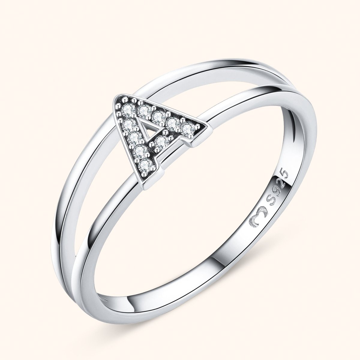 Anillo Iniciales Plateadas - LePetiteMarie